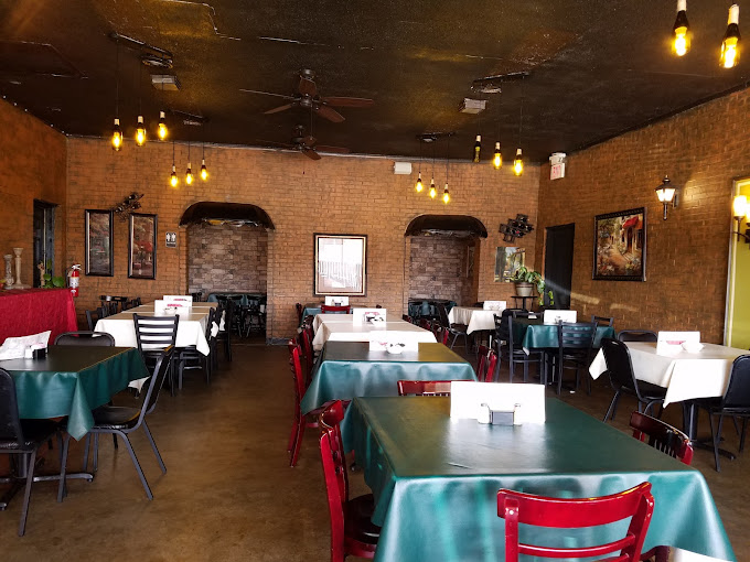 Francesco's Italian Restaurant