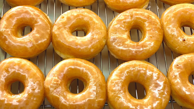 K May Donuts & Coffee House