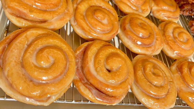 K May Donuts & Coffee House