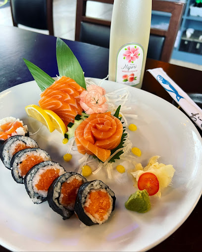 Oshi Poke Bowl and Sushi
