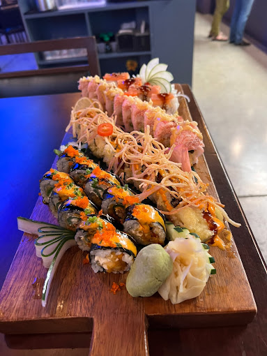 Oshi Poke Bowl and Sushi