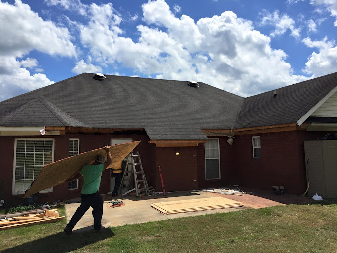 Manny's Roofing and Construction, LLC.