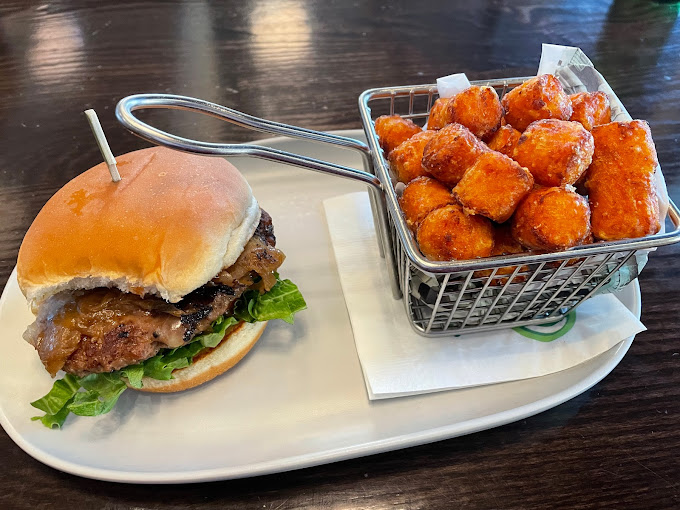 Wahlburgers