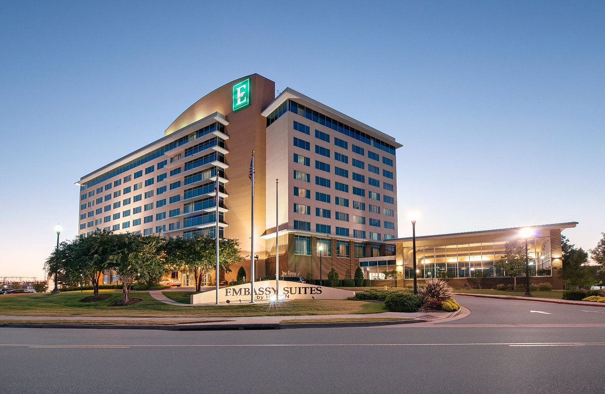 Embassy Suites Big Spring Park